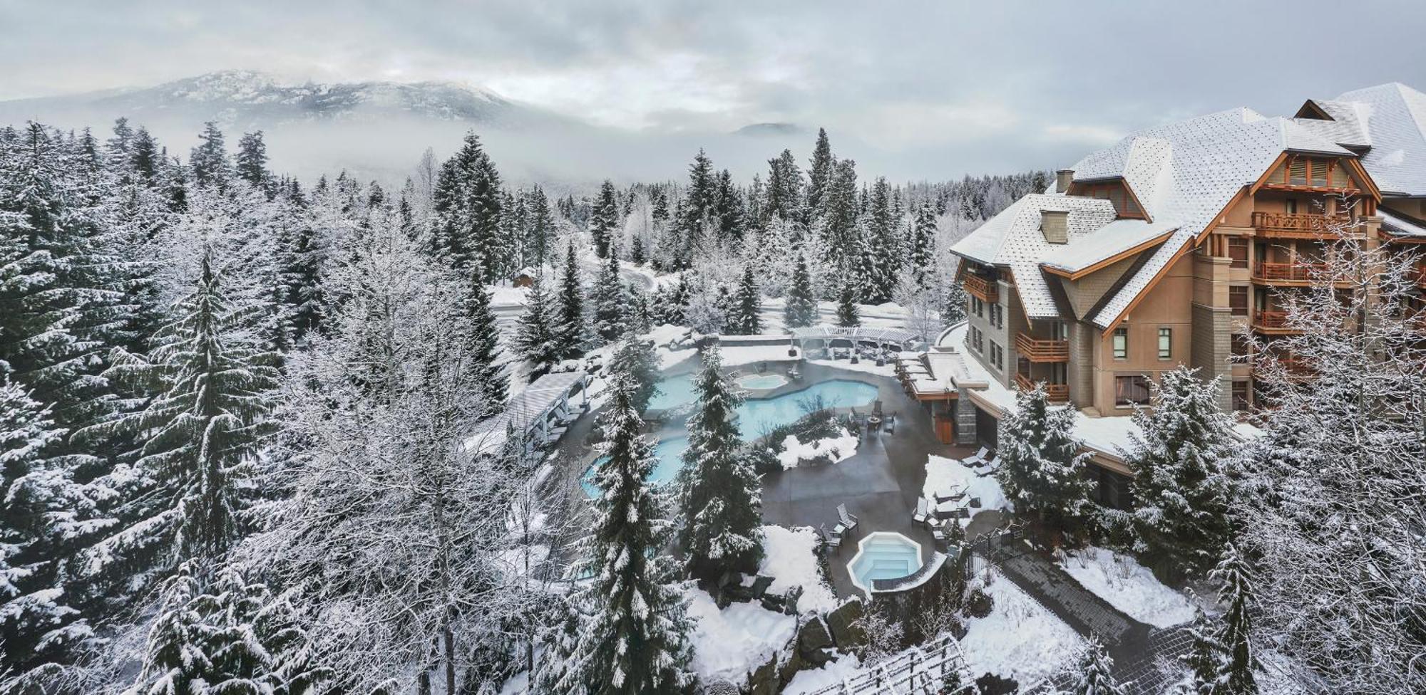 Four Seasons Resort Уистлер Экстерьер фото